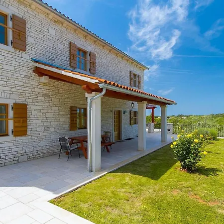 Veronika Holiday home